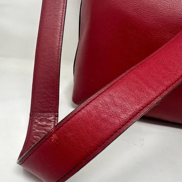 COACH Legacy Tassel Duffle 19889
Leather Crossbody Bag Deep Red - Picture 6 of 17